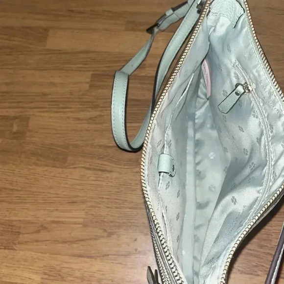 Authentic Kate Spade Crossbody - Picture 8 of 12